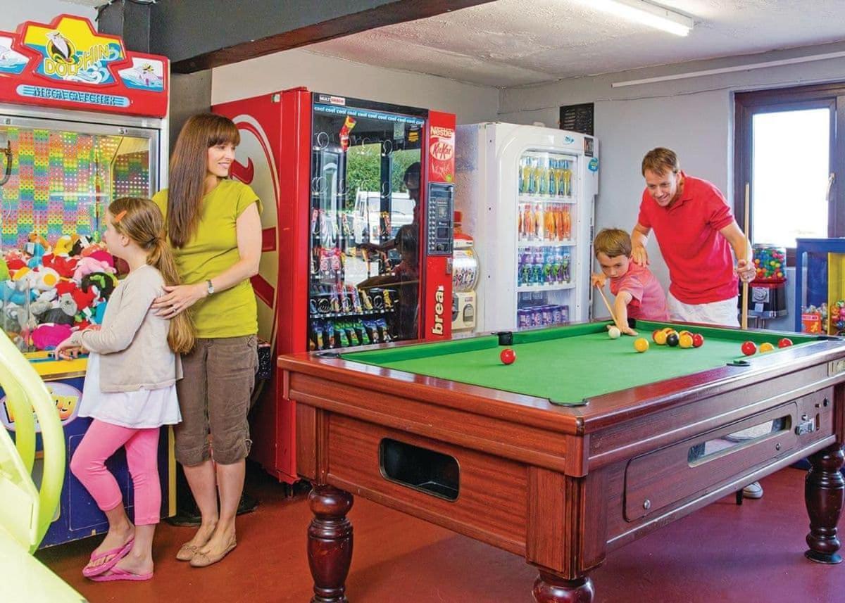 White Tower Holiday Park Llandwrog Eksteriør bilde